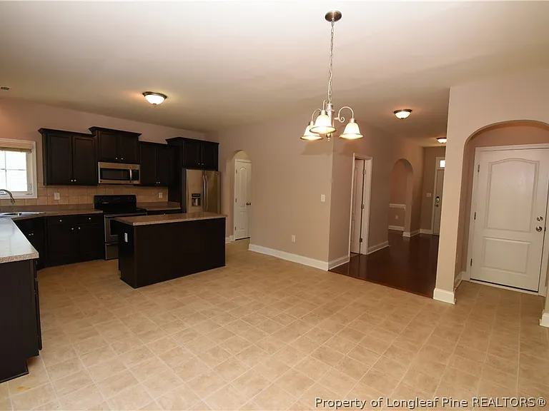 148 S Prince Henry Way — Photo 6