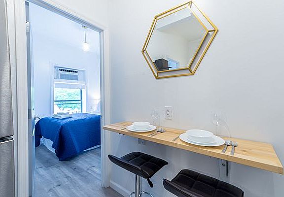 5th image of 133 W 3rd St APT 2