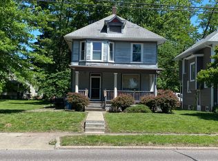2 Saint Andrews Pl, Edwardsville, IL 62025