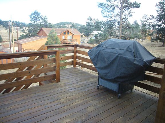 3rd image of 476 Beaver Trl