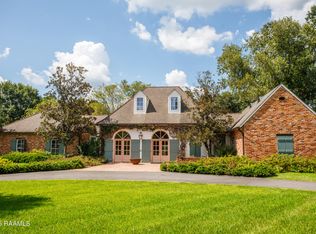 312 Fuselier Rd, Arnaudville, LA 70512