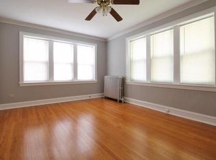 1164 1/2 S Oak Park Ave APT 2, Oak Park, IL 60304