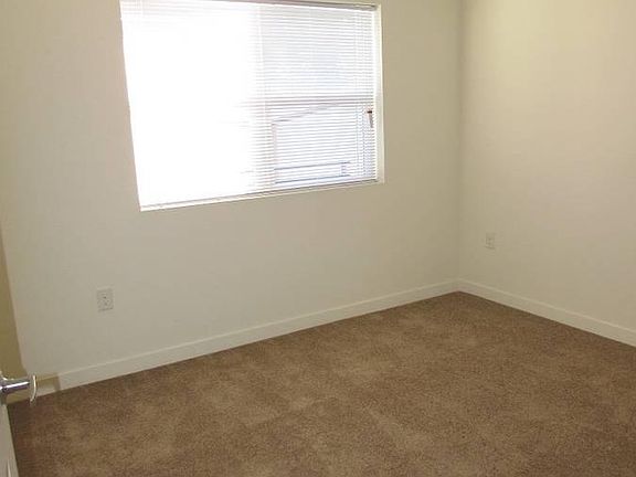 5th image of 5500 NE Fourth Plain Blvd
