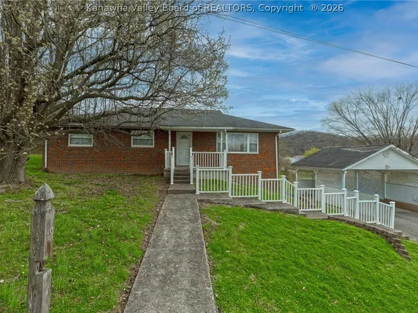 514 Wilkinson St, Hamlin, WV 25523