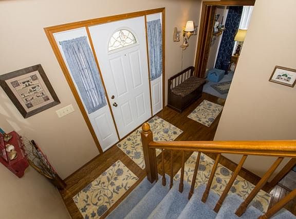 3rd image of 54454 Tedrow Pl