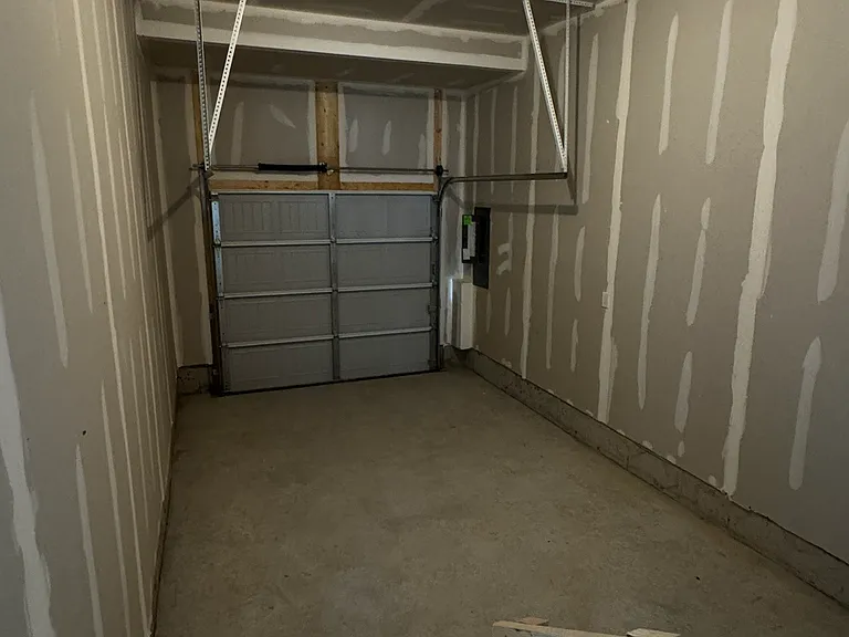 318 Appleby School Rd — Photo 2