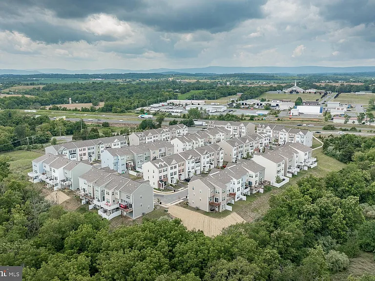 227 Schramm Loop — Photo 8