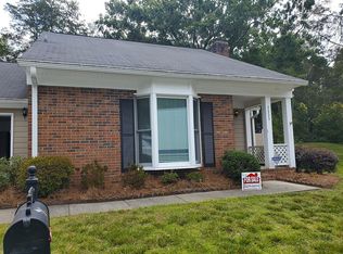 7333 Carrbridge Ln, Charlotte, NC 28226