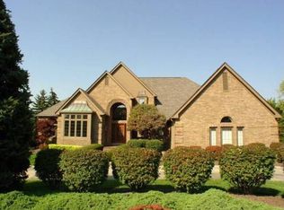13684 Cranbrook Ct, Plymouth, MI 48170