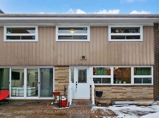 30 Sentinel Rd #1, Toronto, ON M3M2Y8