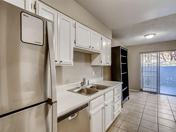 5th image of 9827 Orangewood Dr
