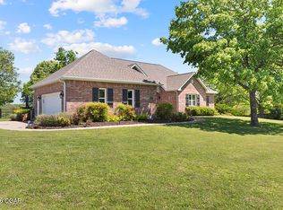 2540 S Loma Linda Dr, Loma Linda, MO 64804
