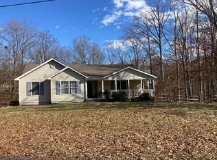 107 Floral Ridge Cir, Inwood, WV 25428