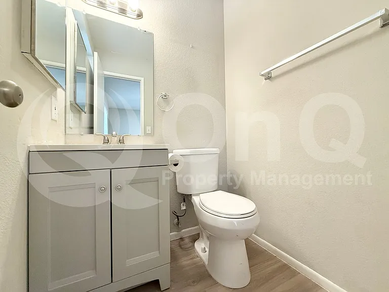 329 N 69th Ave — Photo 14