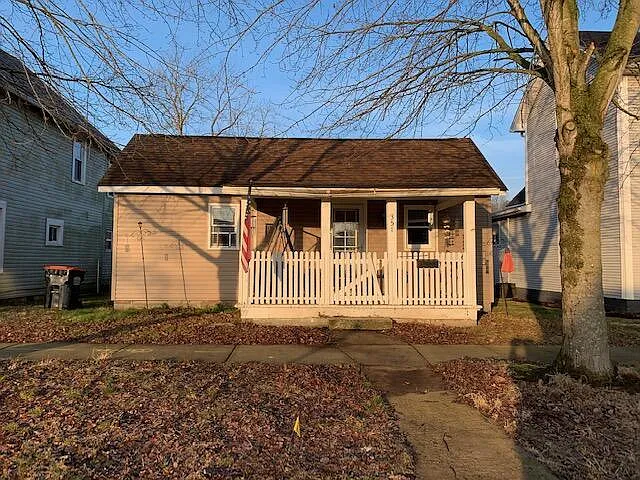 351 Purvis Ave photo 1