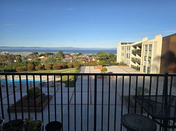 380 Vallejo Dr APT 304, Millbrae, CA 94030