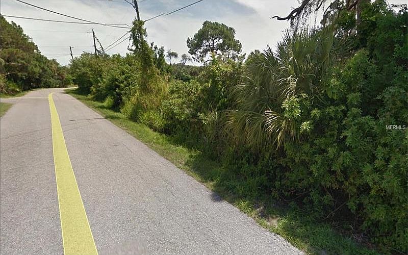 2nd image of 1033 Horizon Rd