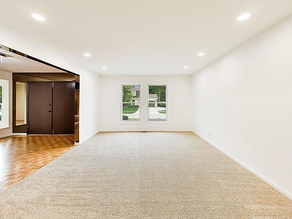 5th image of 1225 Laurel Ave