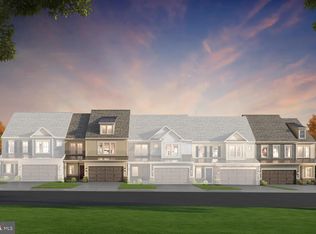 6104 Azurite Way, Haymarket, VA 20169