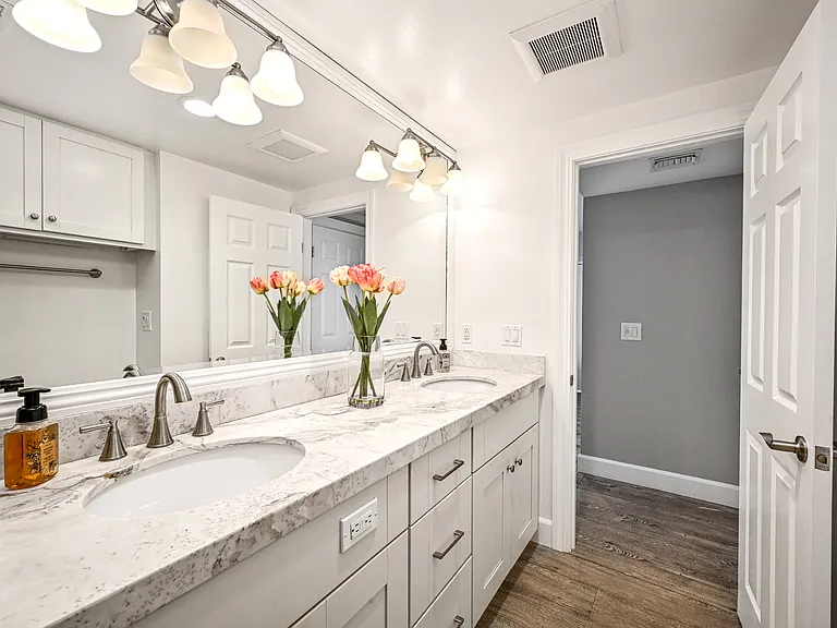 5306 Seashore Dr — Photo 18