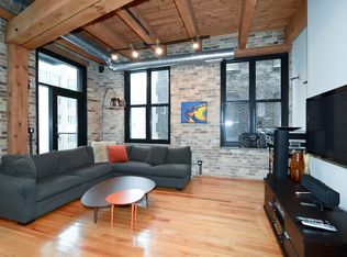 154 W Hubbard St #402, Chicago, IL 60610