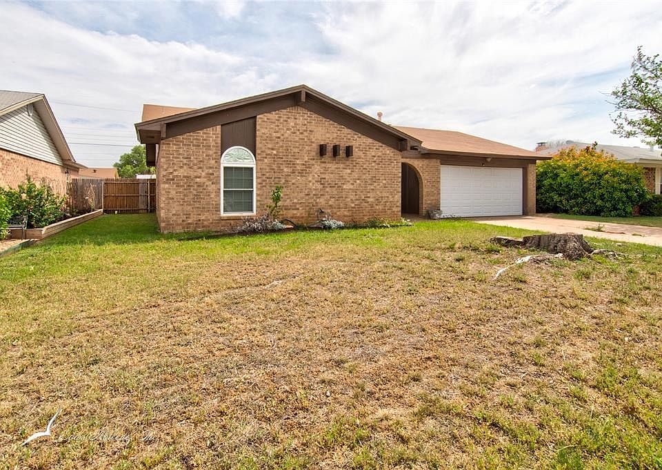 1st image of 2373 Brenda Ln