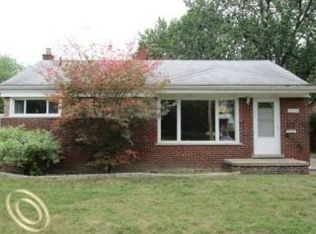 12095 Nathaline, Redford, MI 48239