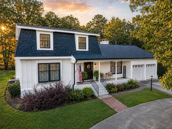 432 Castle Rd, Dalton, GA 30720