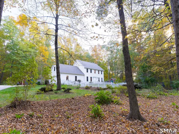 391 Squaw Hollow Road, Ashford, CT 06278