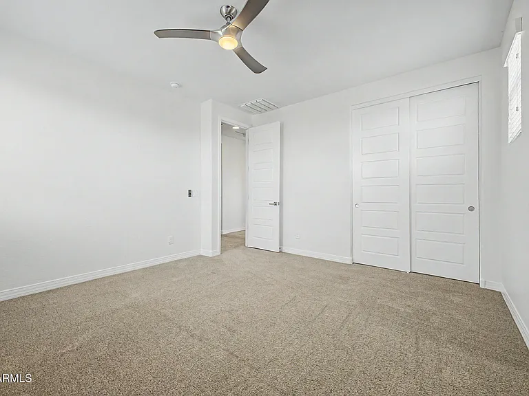 15912 W Sierra St — Photo 32
