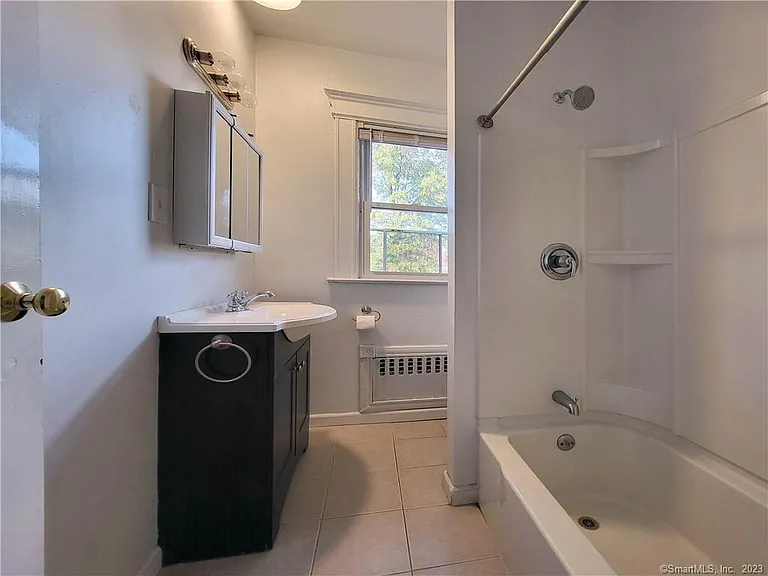 805 Edgewood Ave #2 — Photo 16