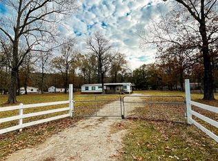 1944 S Pine Lake Rd, Montgomery, TX 77316