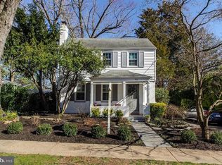 933 N Longfellow St, Arlington, VA 22205