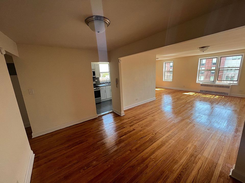 1st image of 87-75 Kingston Pl #5L