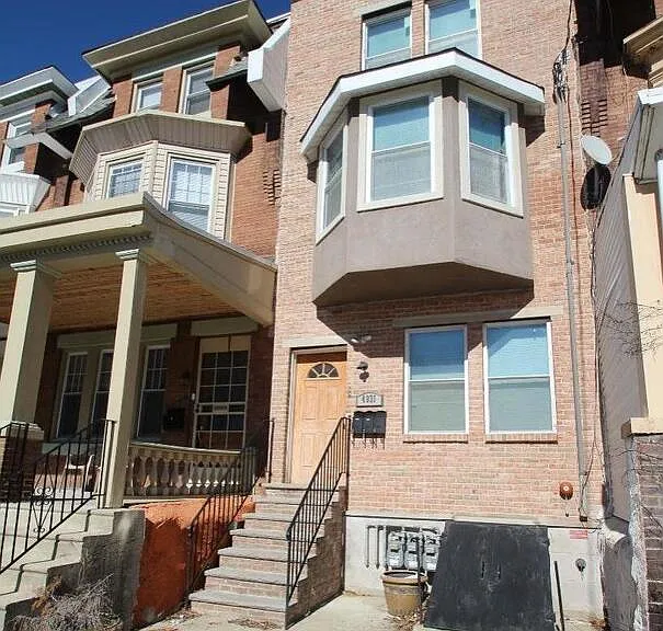 4931 Locust St #2 — Photo 11