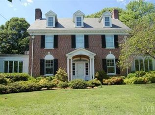3819 Fort Ave, Lynchburg, VA 24502