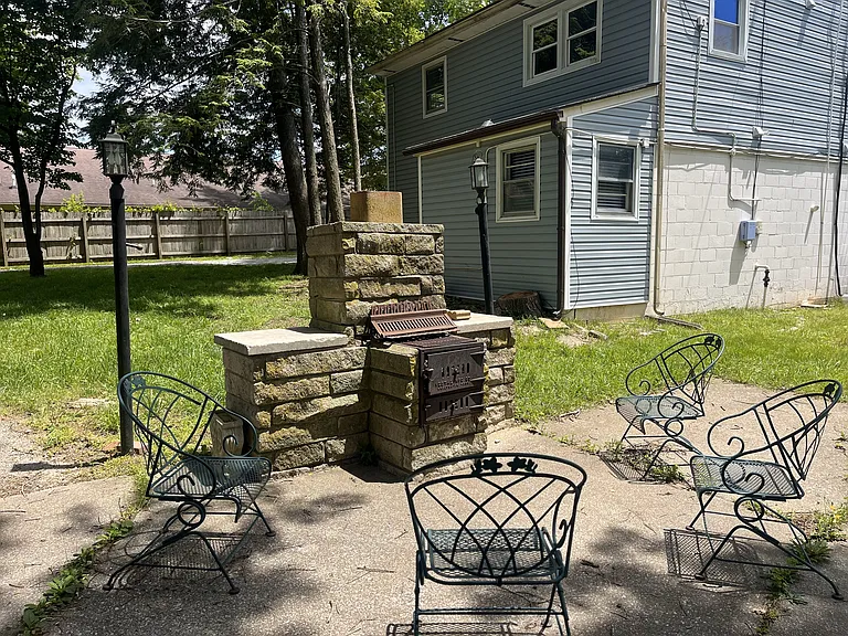 1616 Versailles Rd #A — Photo 12