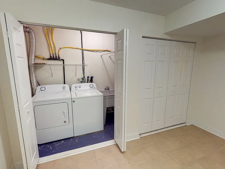 108 Katerina Dr — Photo 11