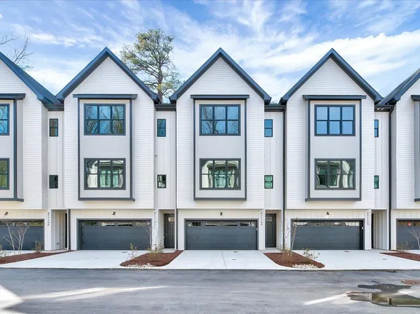 811 Maple Berry Ln #104, Raleigh, NC 27607