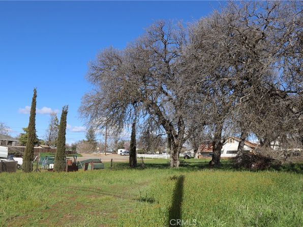 3395 Emerson St #17-18, Clearlake, CA 95422