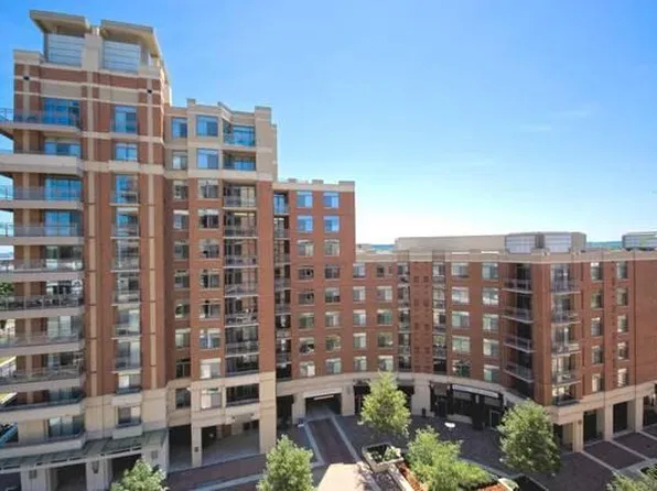 3650 S Glebe Rd, Arlington, VA