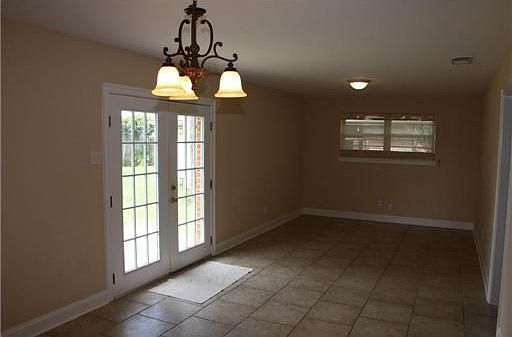 4th image of 4112 Kawanee Ave