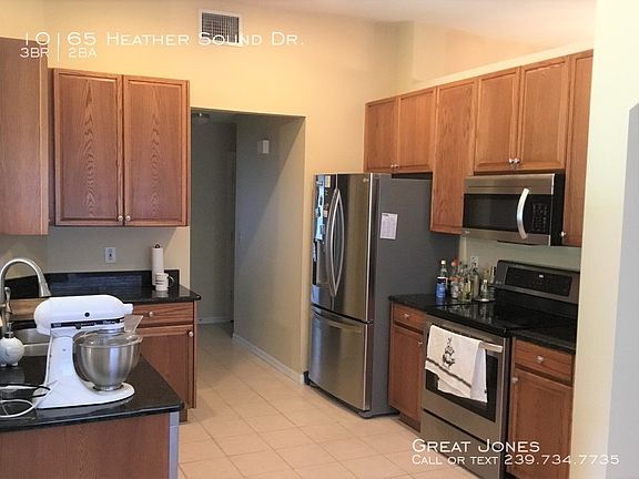 4th image of 10165 Heather Sound Dr