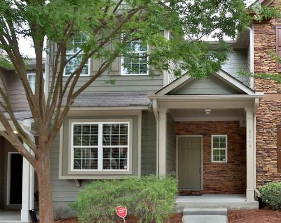 1st image of 5144 Whiteoak Ter SE