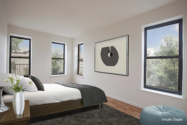 Sold by Stribling | media 8