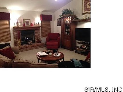 4th image of 95 Quail Dr E