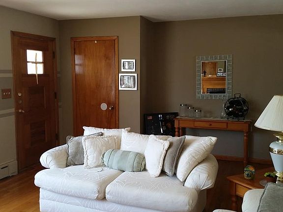 2nd image of 904 Westfield Ave
