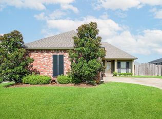 122 Dicharry Ct, Thibodaux, LA 70301