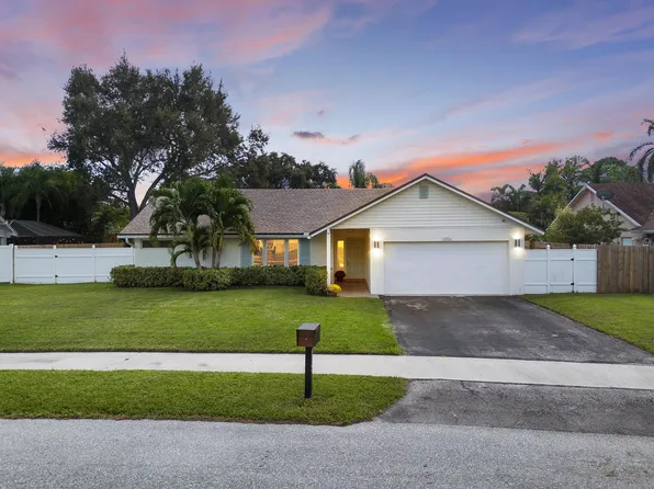 3856 NW 9th Street, Delray Beach, FL 33445
