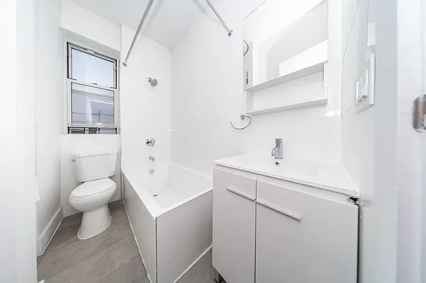 Rented by Platinum Properties | media 6